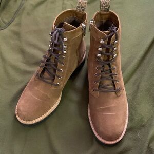 Brown fur leather boots, used, good shape, size 8